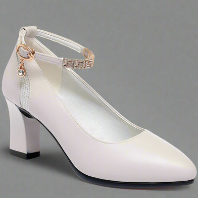 Zymara | Pumps in Premium Patent Leather for Your Office Style