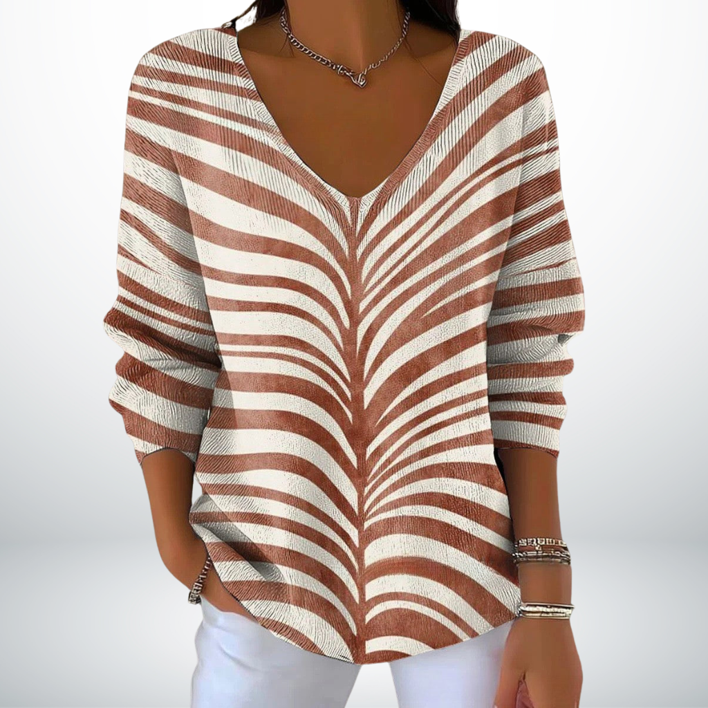 Evelien – Classic Sweater with V-Neck