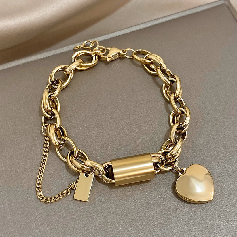 Chunky Heartened Bracelet | Gold