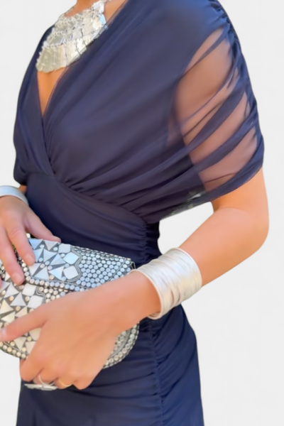 Helodia | Elegant Dress With V-Neckline