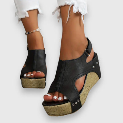 Mia – Vintage Platform Sandals