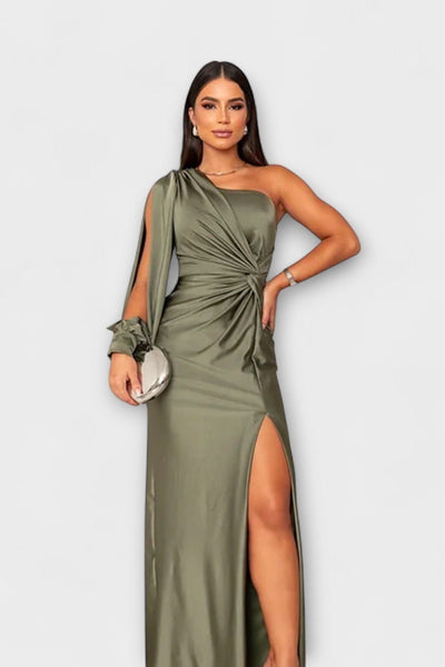 Elegant Dress with Sophistication