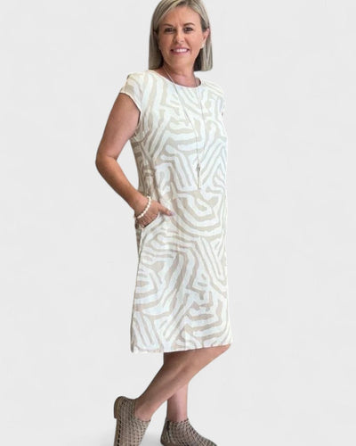 Nelia– Summer Dress with Round Neck and Beautiful Print